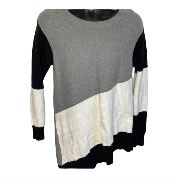 USA Sweater Asymmetrical Sz Medium - Picture 1 of 4